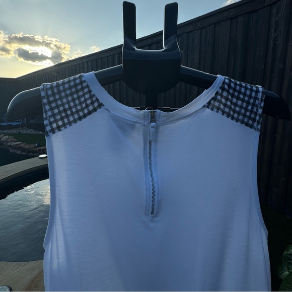 Disney White Sleeveless Top with Ginham Minnie - Picture 5 of 9